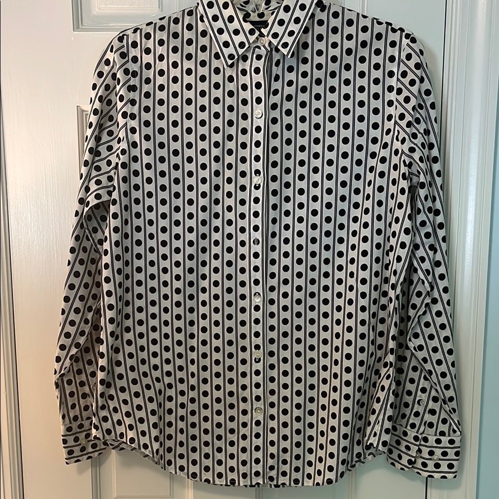 Jones New York Black and White Casual Button Down Shirt